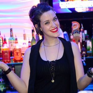 Meet your Posher, Jacqueline